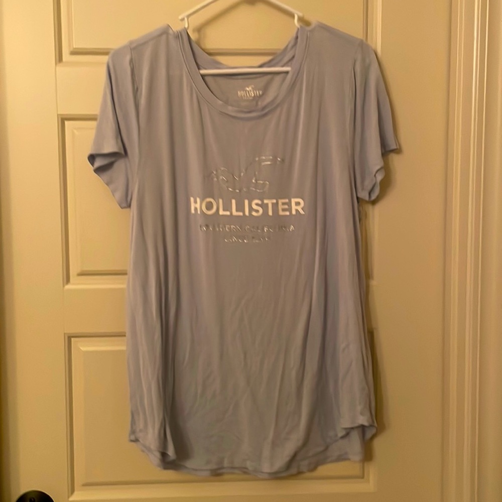 Hollister Women’s Large Easy T-Shirt - Baby Blue - Like New